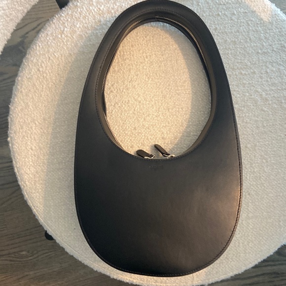 NEW Coperni Paris black Swipe bag as seen on Kendall Jenner - Picture 4 of 10